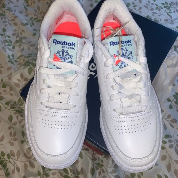 Reebok Club C Sneakers in white and chalk blue sol - Picture 3 of 4